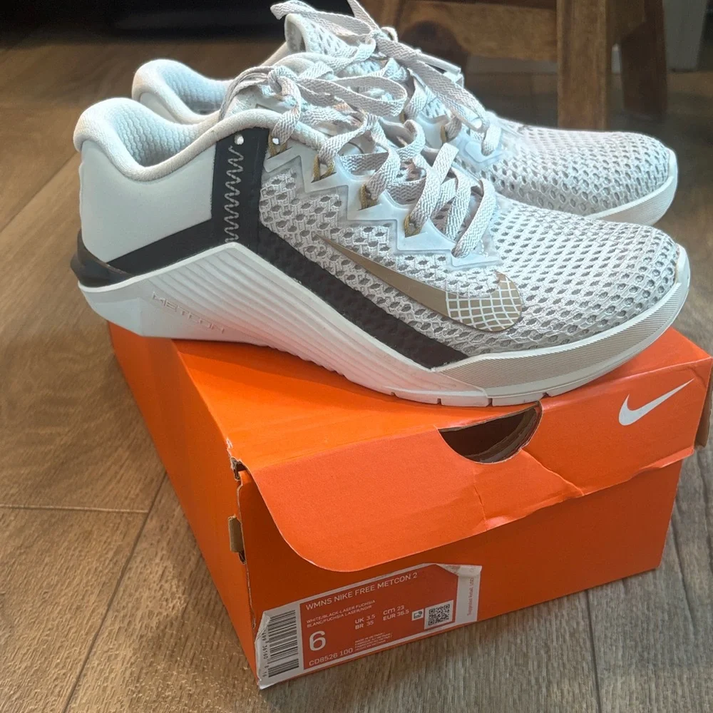 Nike Women’s Free Metcon 2